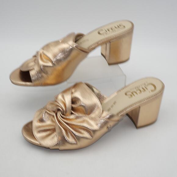 NEW Sam Edelman Circus Women's 7 Gold  Sahara Block Heel Slip On  Shoes Heels - Picture 1 of 8